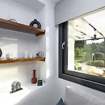 Villa John's Stafilos *