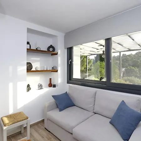 John's Stafilos Villa